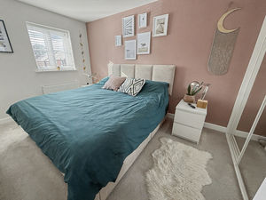 Photo 1- click for photo gallery